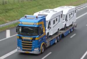 Wohnwagen Transport nach Spanien